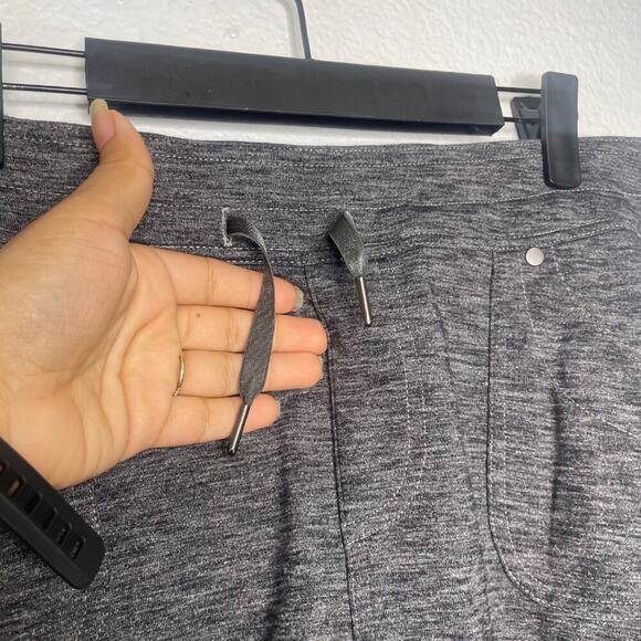 Kuhl Womens Activewear Skirt Size M Gray Mini Short Athleisure Wear Outdoor - Picture 11 of 13